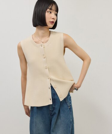 【WEB限定】・【サステナブル】ペプラムニットジレ