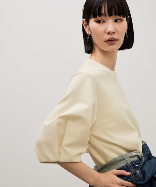 【WEB限定】スリットヘムダンボールプルオーバー
