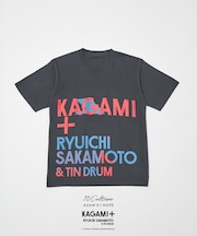 【KAGAMI+ Ryuichi Sakamoto × 10Culture / ADAM ET ROPE'】KAGAMI+ RED BLUE TEE