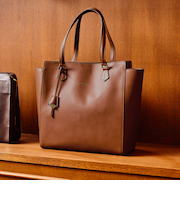【SHIPS別注】Boldrini Selleria: レザー トートバッグ