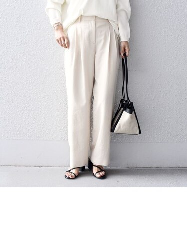 ホワイトリネンライクストレートパンツ