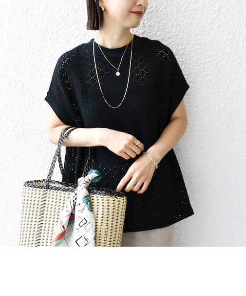 【WEB限定】〈手洗い可能〉アイレット クルーネック プルオーバー