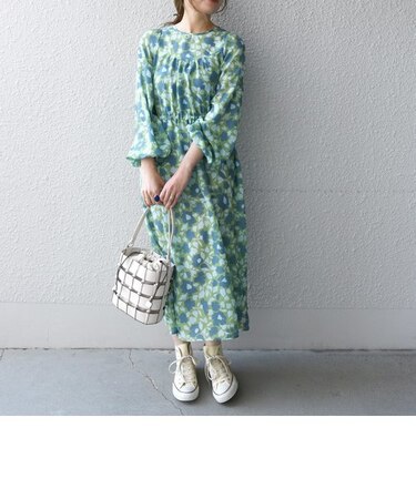 SHIPS any:〈ウォッシャブル〉Longchamp フラワー プリント バック リボン ギャザー ワンピース