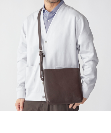 SHIPS: スマート レザー ショルダーバッグ