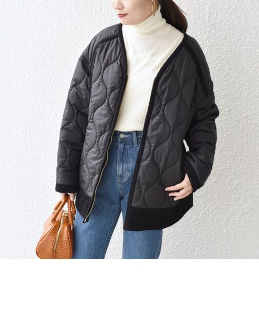 *Vネックキルティングジャケット