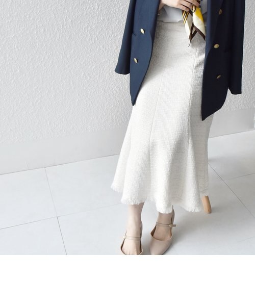 SHIPS any NAVY BLUE スラブ ツイード マーメイドスカート　白 SHIPS any: スラブ ツイード マーメイド スカート［NAVY BLUE