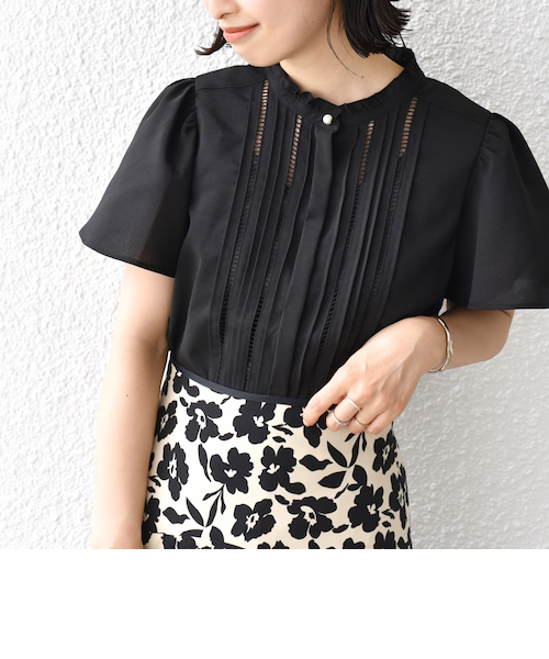 早い者勝ち！【美品】チェック 配色 ハシゴレース ピンタック 半袖 ブラウス 手洗い可能〉チェック 配色 ハシゴレース ピンタック 半袖 ブラウス