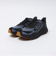 HOKA: U CLIFTON LS
