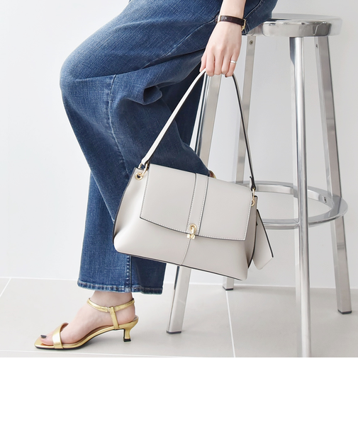 quaranciel: フロントフック 2way ショルダー バッグ