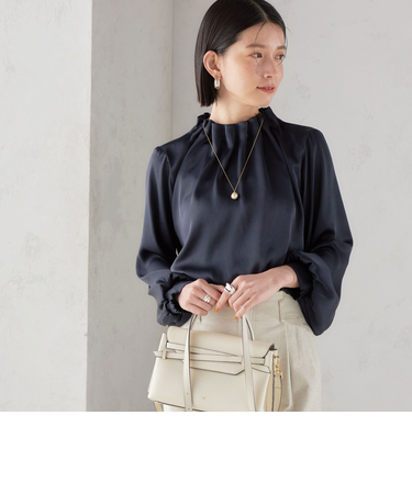 〈手洗い可能〉ヴィンテージ サテン ネック ギャザー ブラウス