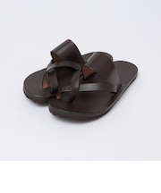JUTTA NEUMANN: FRANK SANDAL