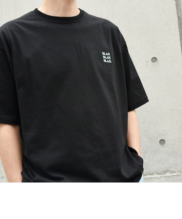 【WEB限定】SHIPS any: BLAH BLAH BLAH.ワンポイント 刺繍 ルーズ Tシャツ(ユニセックス)◇