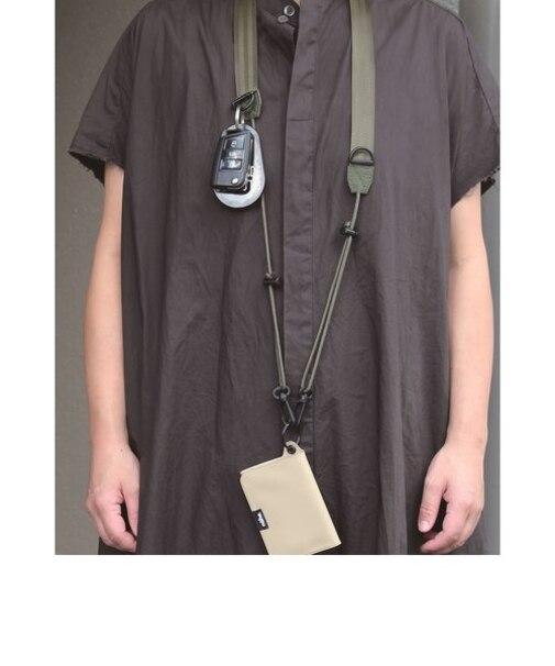 nahe: ネーエ マルチ ウェイ ストラップ