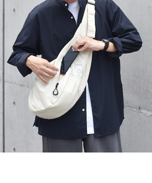 SHIPS any: リップストップ ナイロン ロゴ 刺繍 クレッセント ショルダーバッグ◆