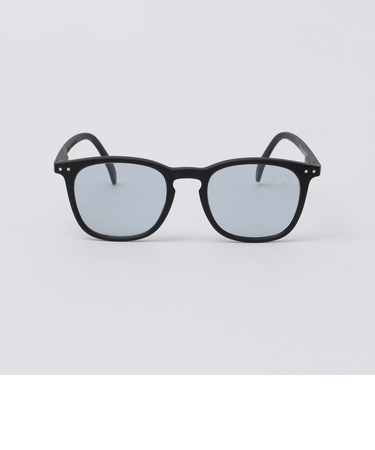 IZIPIZI: LIGHT COLOR E MODEL