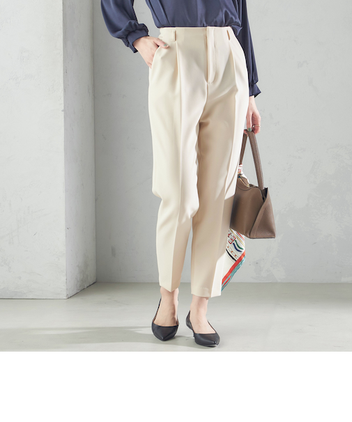 〈手洗い可能〉タック テーパード パンツ（セットアップ対応）