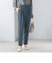 〈手洗い可能〉タック テーパード パンツ（セットアップ対応）