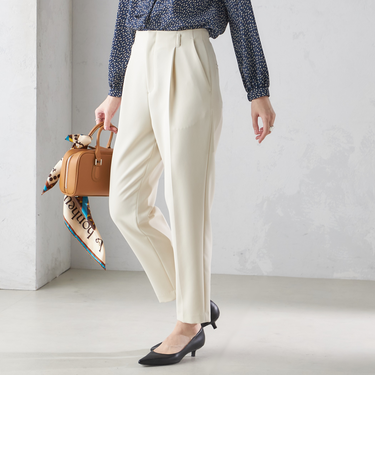 〈手洗い可能〉タック テーパード パンツ（セットアップ対応）