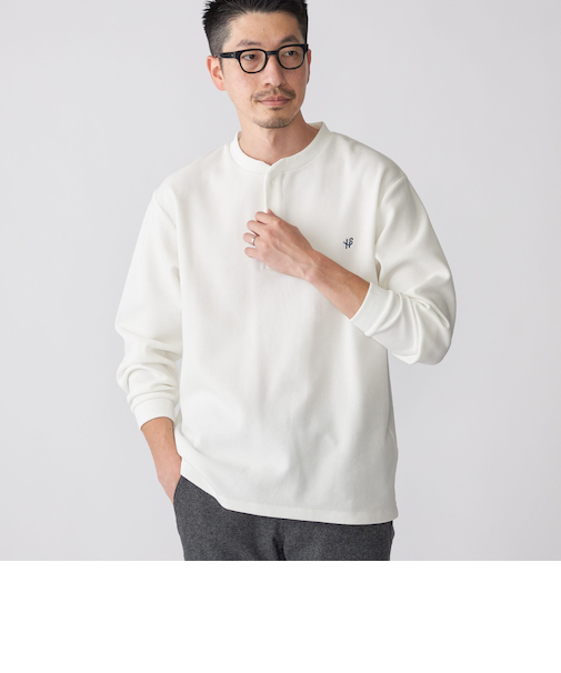 【WEB限定】SHIPS:〈抗菌・防臭〉ワンポイントロゴ バーズアイ ヘンリーネック 長袖 Tシャツ
