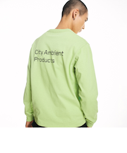 City Ambient Products: スタンダード ロゴ プリント ロングスリーブ Tシャツ
