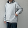 グレー