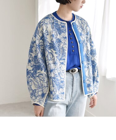 quaranciel: フラワー ジャカード パイピング ノーカラー ジャケット