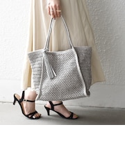 《一部追加予約》SHIPS any: タッセル 透かし編み ペーパー トート バッグ