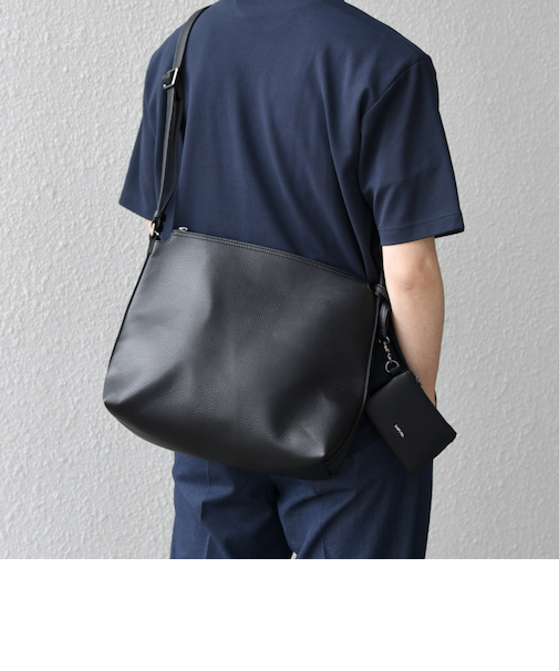 SHIPS any: スプリット レザー ジップ ショルダーバッグ (カードケース付き) 25SS
