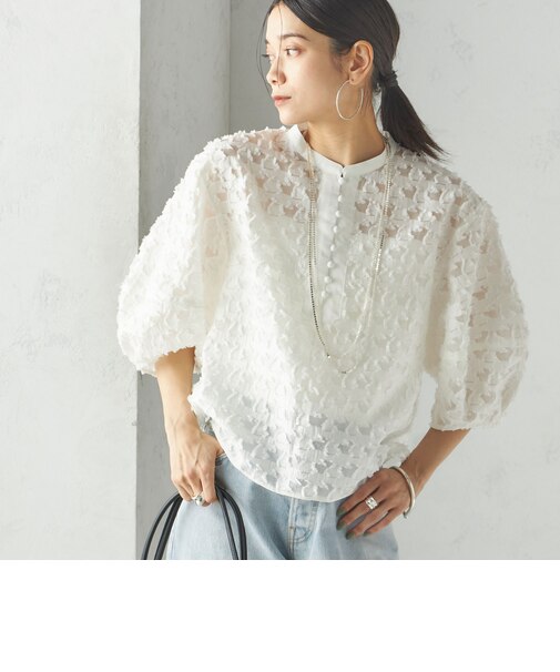 〈手洗い可能〉幾何柄 カット ジャカード ブラウス