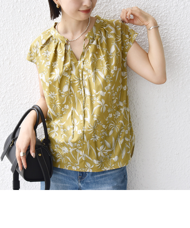 〈手洗い可能〉綿 ローン ボタニカル プリント フレンチ スリーブ ブラウス