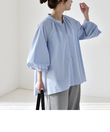 《一部予約》quaranciel:〈洗濯機可能〉REPREVE バンドカラー ギャザー パフ シャツ ブラウス