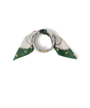 《追加予約》AULENTTI: クラシカル モチーフ プリント スカーフ