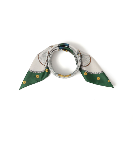 《追加予約》AULENTTI: クラシカル モチーフ プリント スカーフ