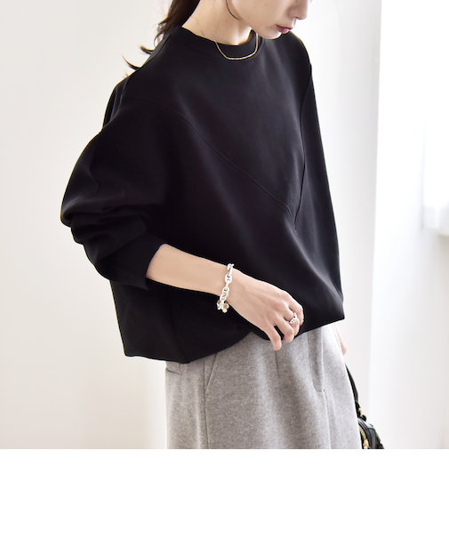 《一部追加予約》quaranciel:〈洗濯機可能〉ポンチ Vヨークバルーン スウェット プルオーバー