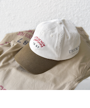 【SHIPS別注】WHITE FIELD: 50th ANNIV ロゴキャップ