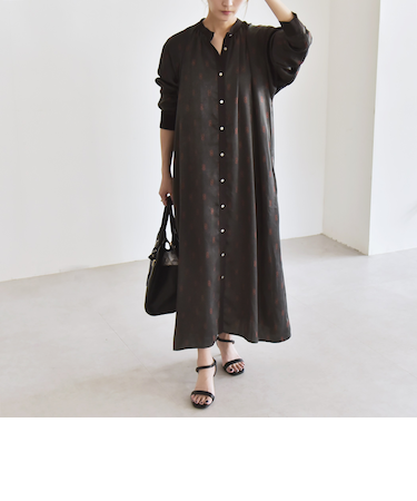 《予約》quaranciel:〈手洗い可能〉モノグラム ドット ロング シャツ ワンピース
