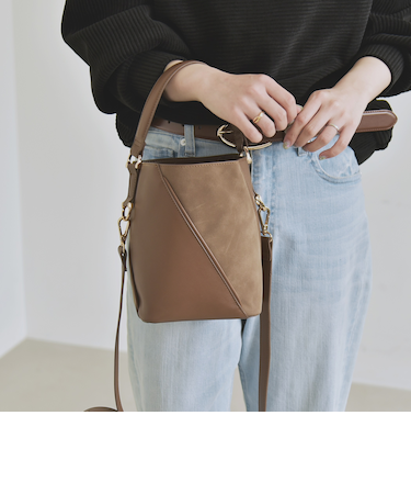 《予約》quaranciel: 2way コンビ バケツ ショルダーバッグ × フェイクファー 巾着
