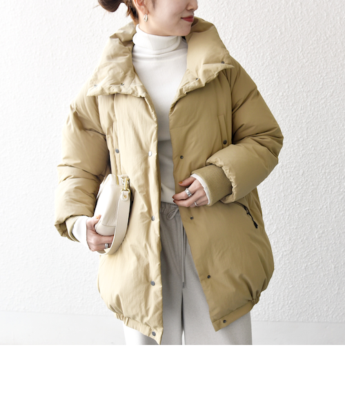 SHIPS any: ナイロン スタンドカラー ダウン コクーン コート