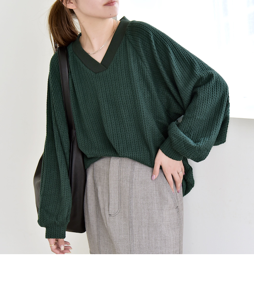 《予約》quaranciel:〈手洗い可能〉ケーブル ジャージー Vネック プルオーバー