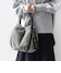 ライトグレー