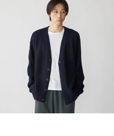 City Ambient Products: AZE Vネック カーディガン