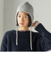 《予約》perah: ブローチ 付 イヤー フラップ ラメ ニット キャップ