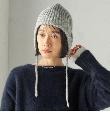 《予約》perah: ブローチ 付 イヤー フラップ ラメ ニット キャップ