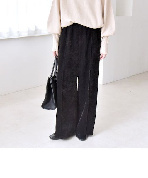 《予約》quaranciel:〈洗濯機可能〉ポリエステル ベロア ピンタック イージー ワイド パンツ