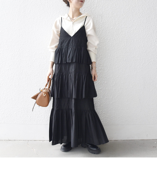 《予約》bon_meur:〈洗濯機可能〉ロゴ エンブロイダリー ティアード キャミ ワンピース