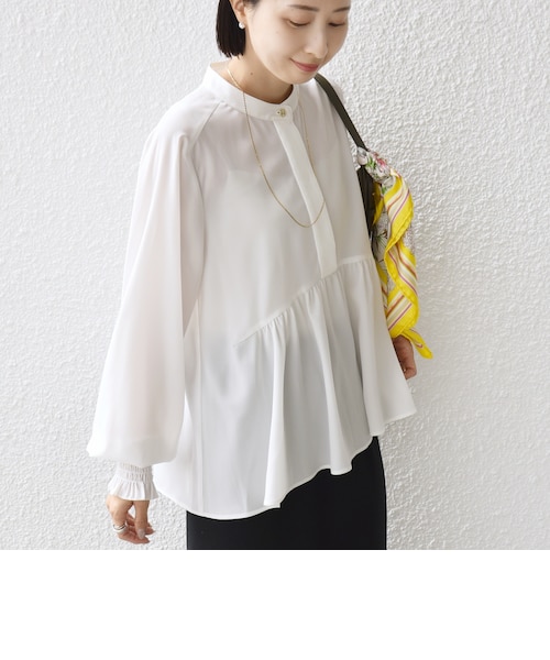 【WEB限定】〈手洗い可能〉ドット 花柄 袖 シャーリング ブラウス WEB限定】〈手洗い可能〉ドット 花柄 袖 シャーリング ブラウス