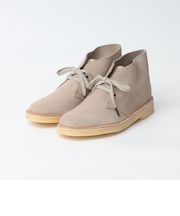 CLARKS: DESERT BOOT