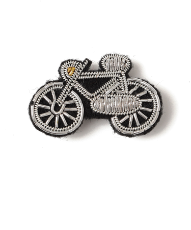 ANATHA:刺繍 ブローチ（ペナント・乗り物）