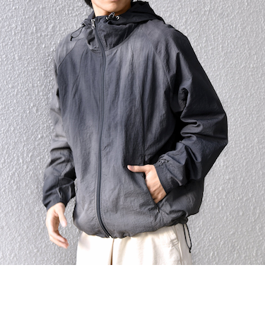 SHIPS any:〈洗濯機可能〉タイダイ ナイロン アーバン ジップ ライト パーカー◆