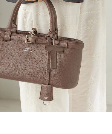 《予約》George Cinq:イニシャル チャーム（ブラウン）